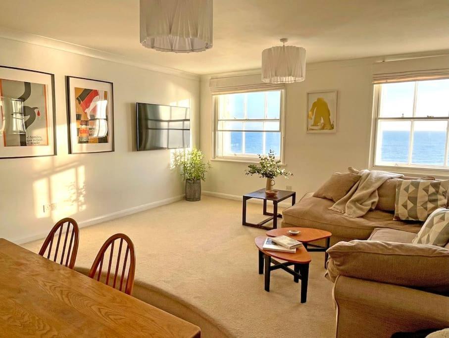 Stunning Seafront Flat,St Leonards Apartment Екстериор снимка